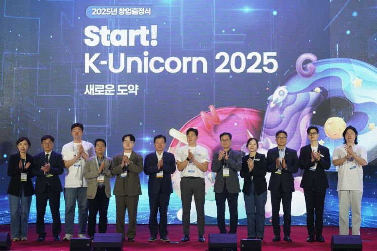 인피니트몽키즈 나인채 대표, 2025 청년창업사관학교 출정식에서 창업 의지 천명
